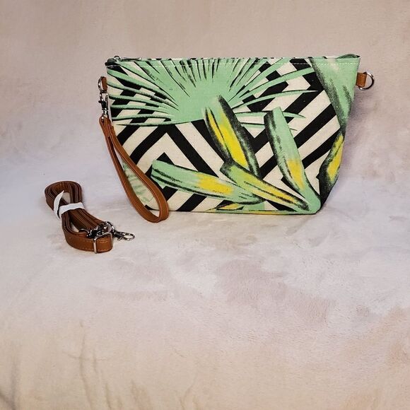 Alex Max Clutch  - Picture 2 of 3